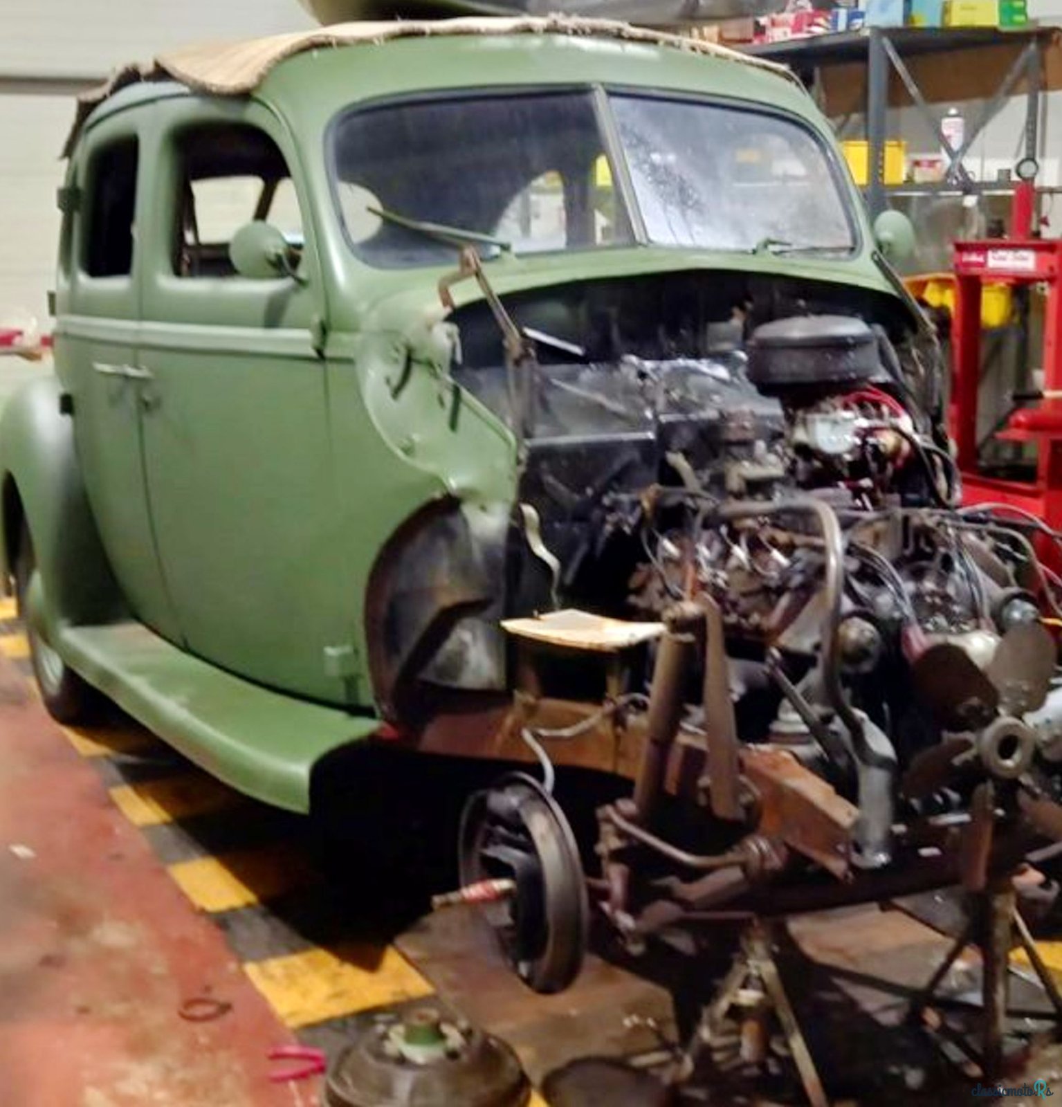 1940' Ford O1A photo #6