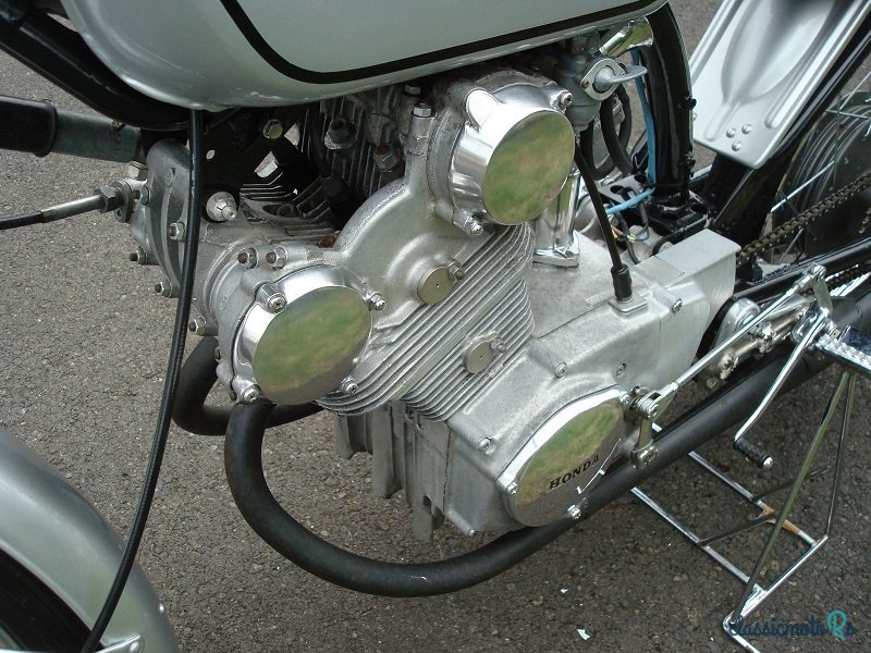 1963' Honda CR93 photo #6