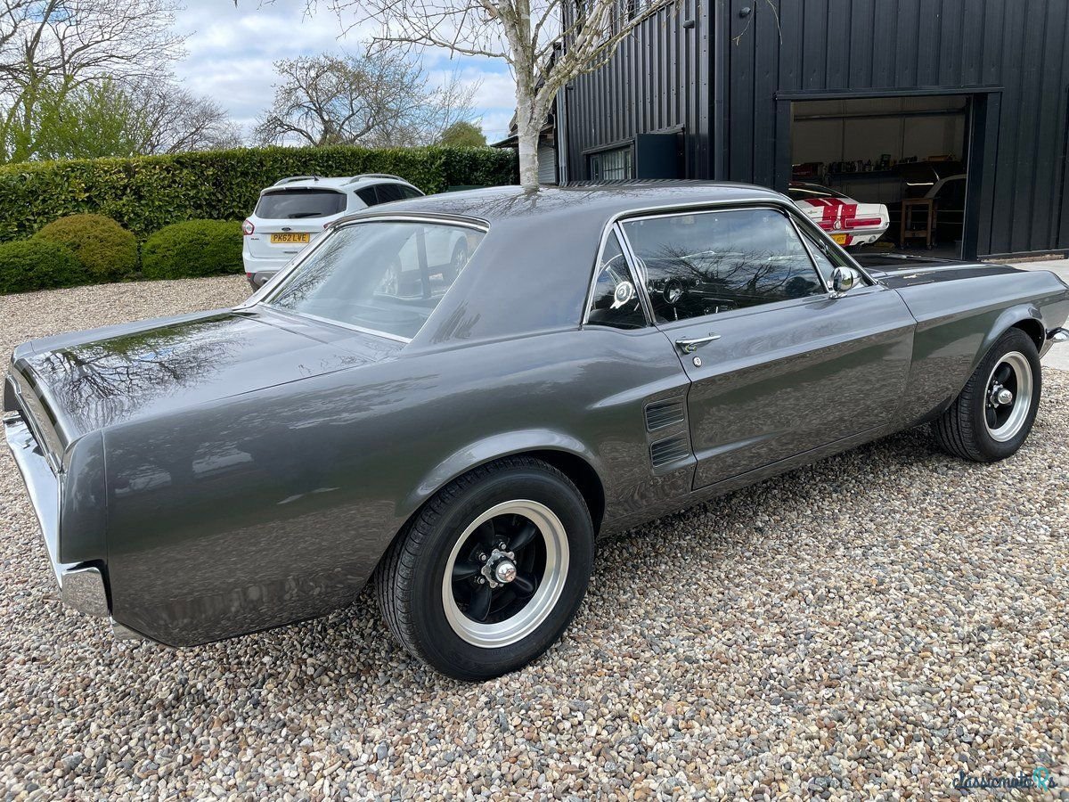 1967' Ford Mustang photo #2
