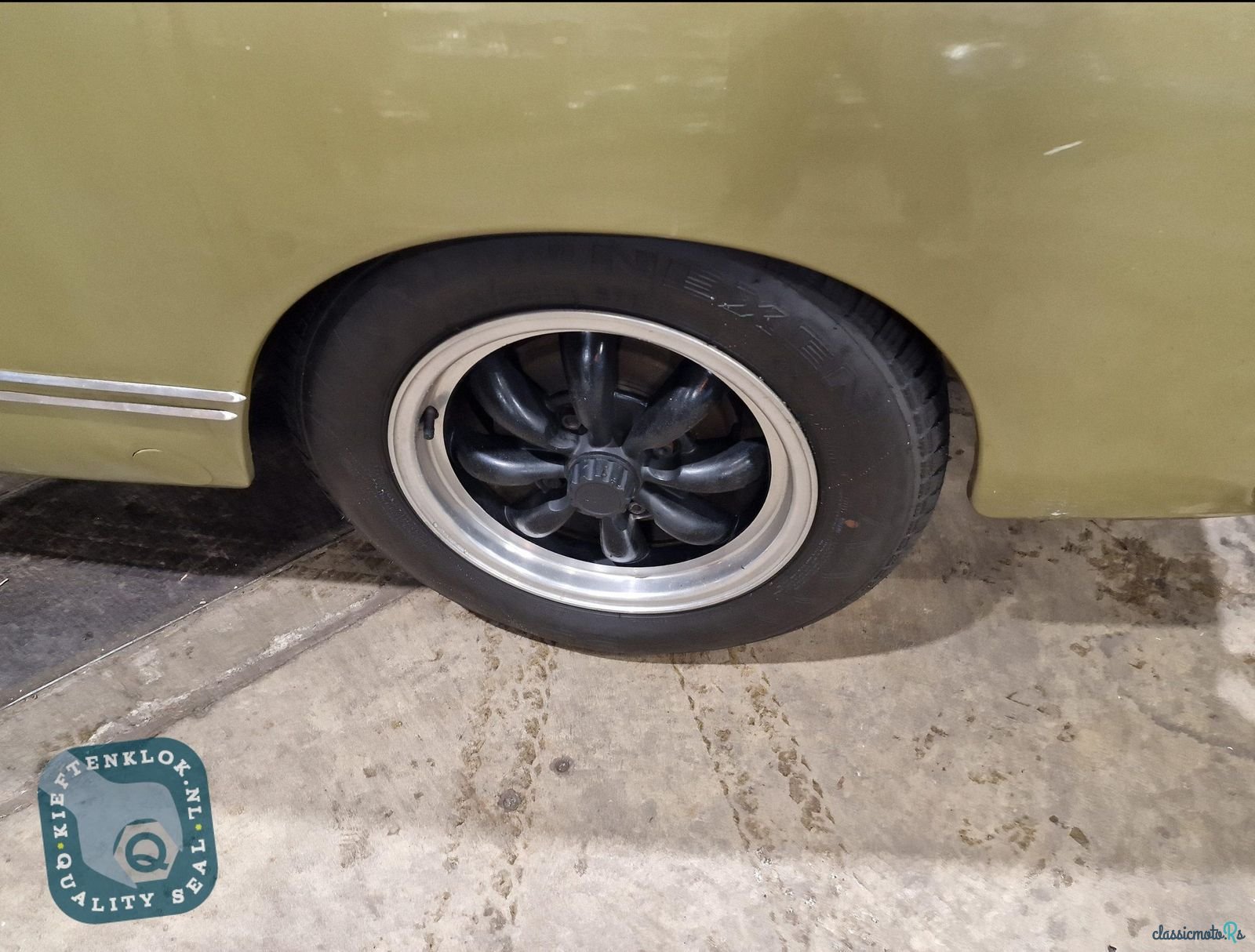 1973' Volkswagen Karmann Ghia photo #5