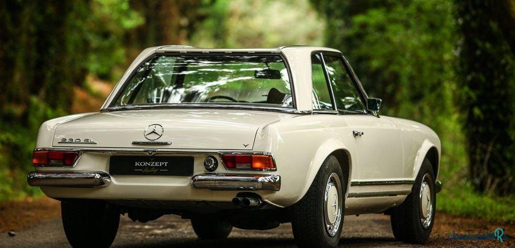 1965' Mercedes-Benz Sl-230 Pagode photo #3