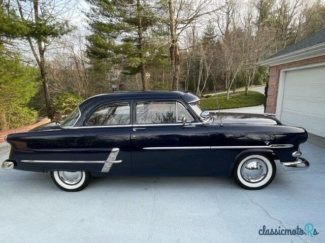 1953' Ford Customline photo #6