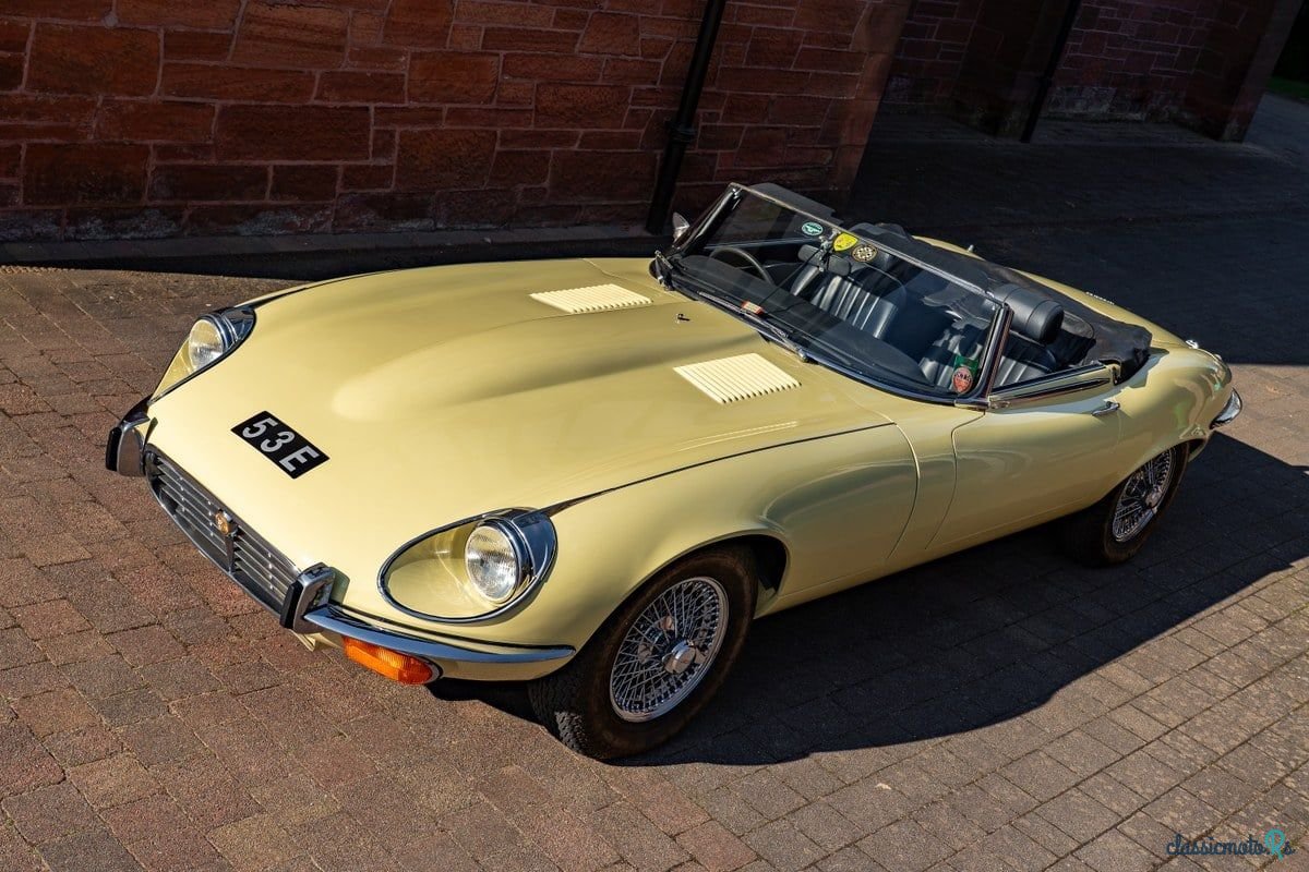 1973' Jaguar E-Type photo #4