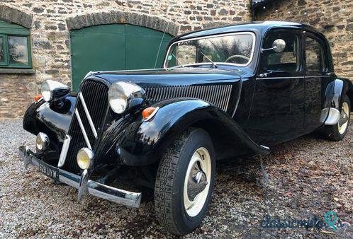 1953' Citroen Traction photo #1