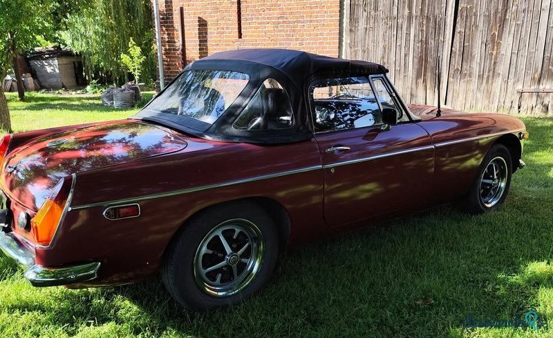 1974' MG MGB photo #3