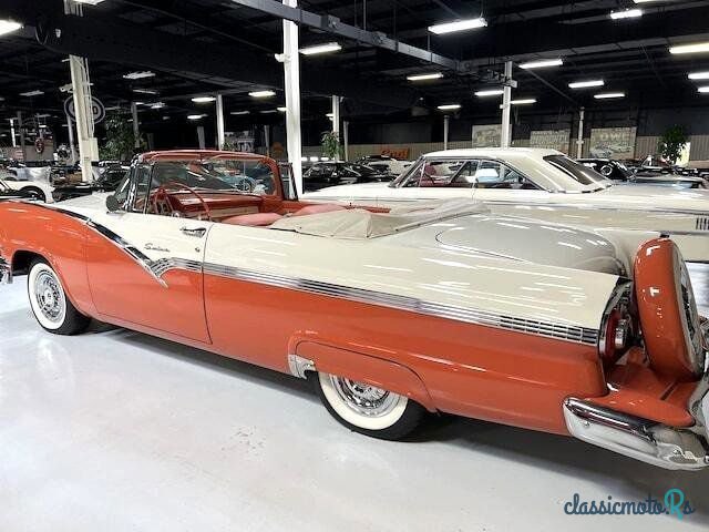 1956' Ford Fairlane photo #6