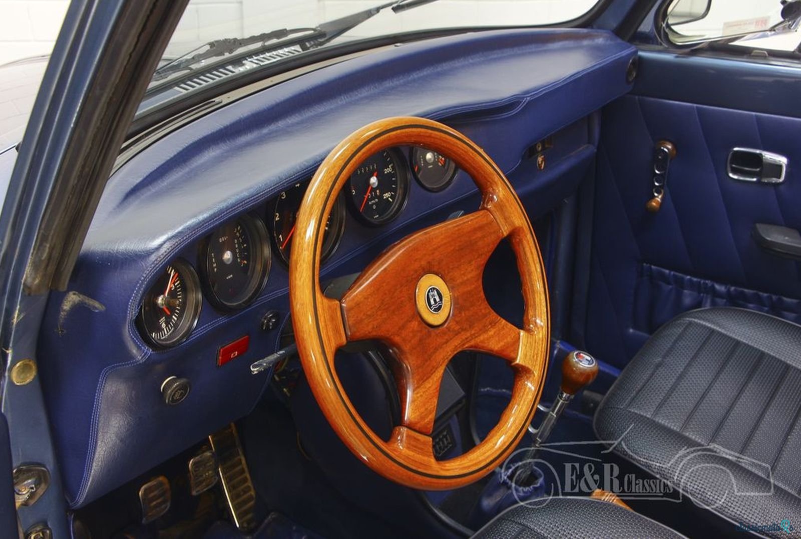 1977' Volkswagen Beetle photo #2