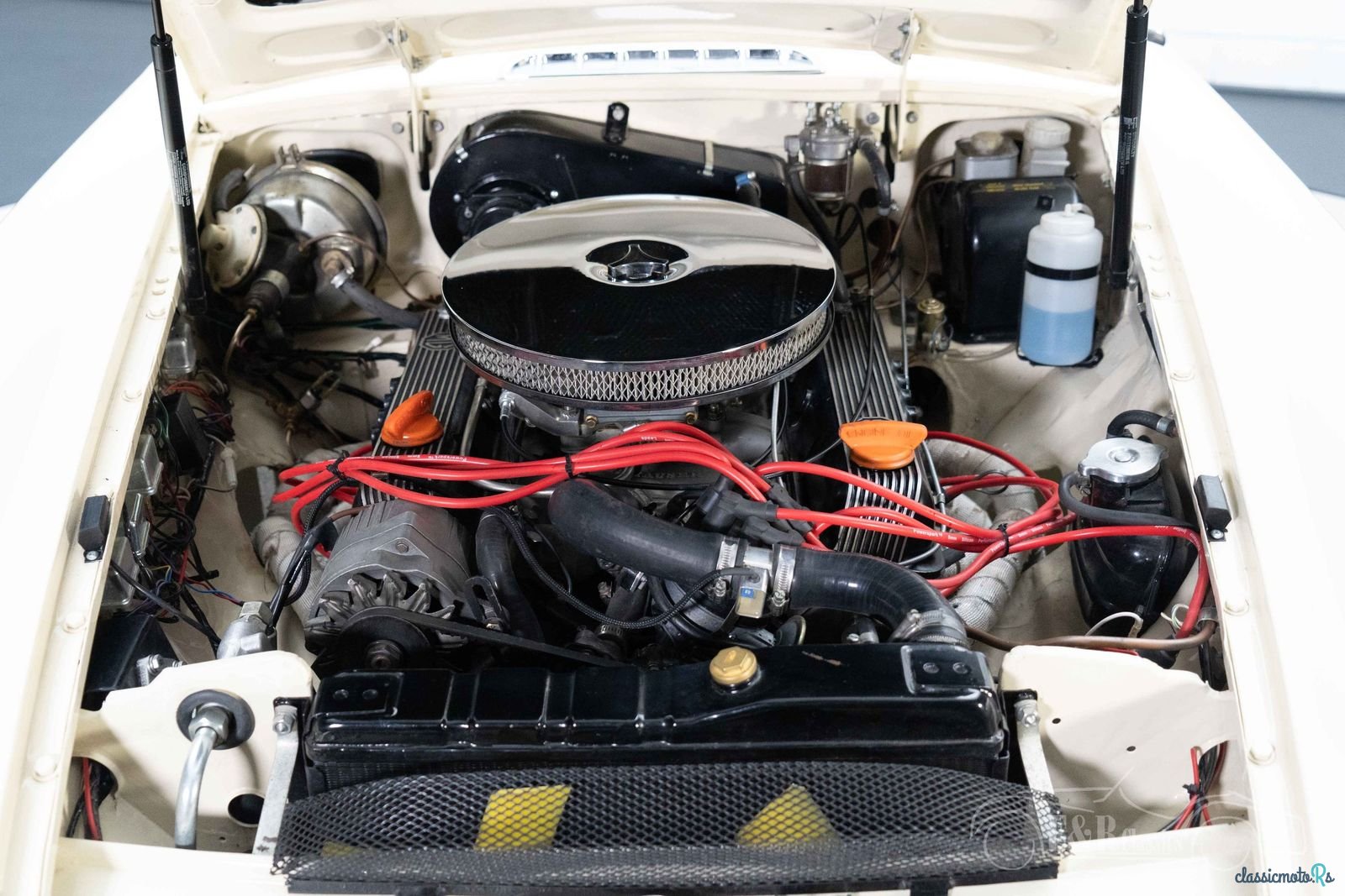 1973' MG MGB photo #3