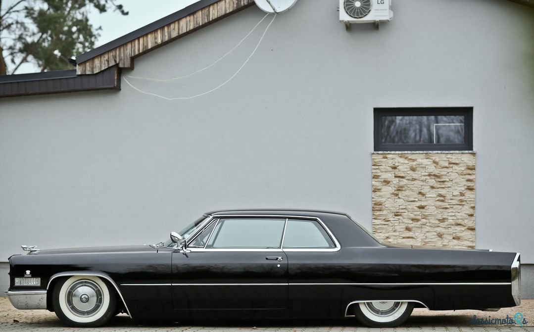 1966' Cadillac Fleetwood photo #2