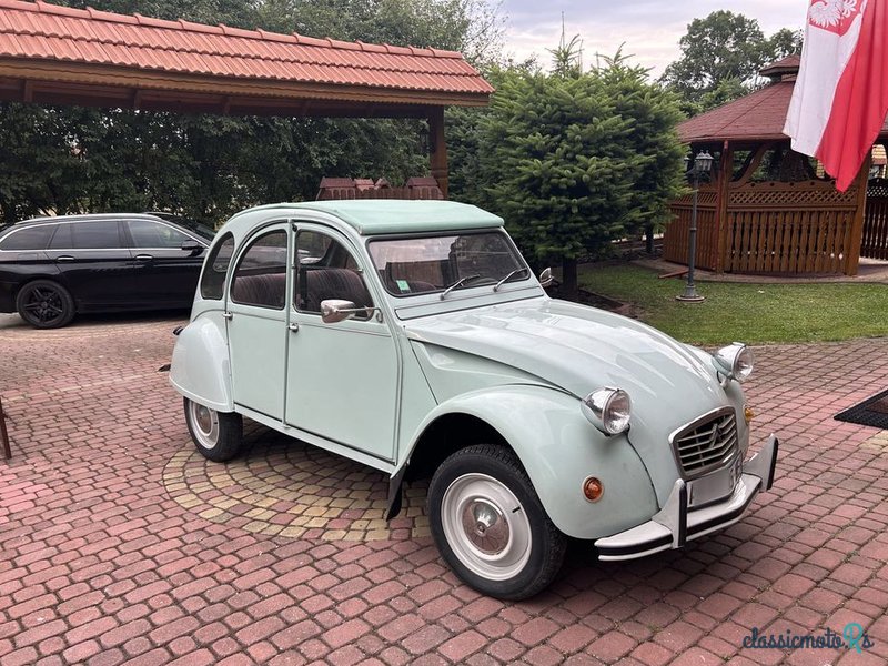 1974' Citroen 2 Cv 6 Club photo #2