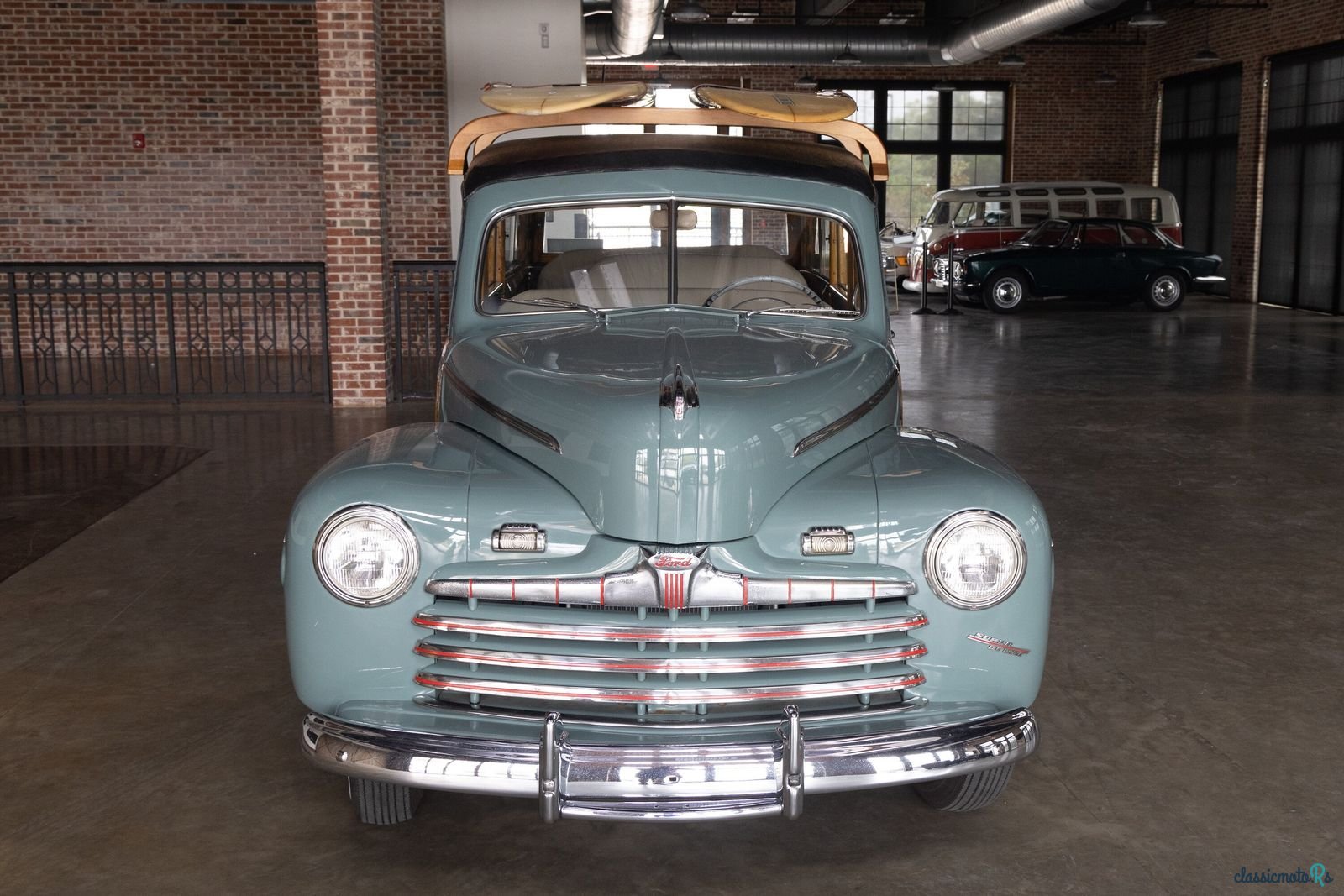 1946' Ford Super Deluxe photo #5