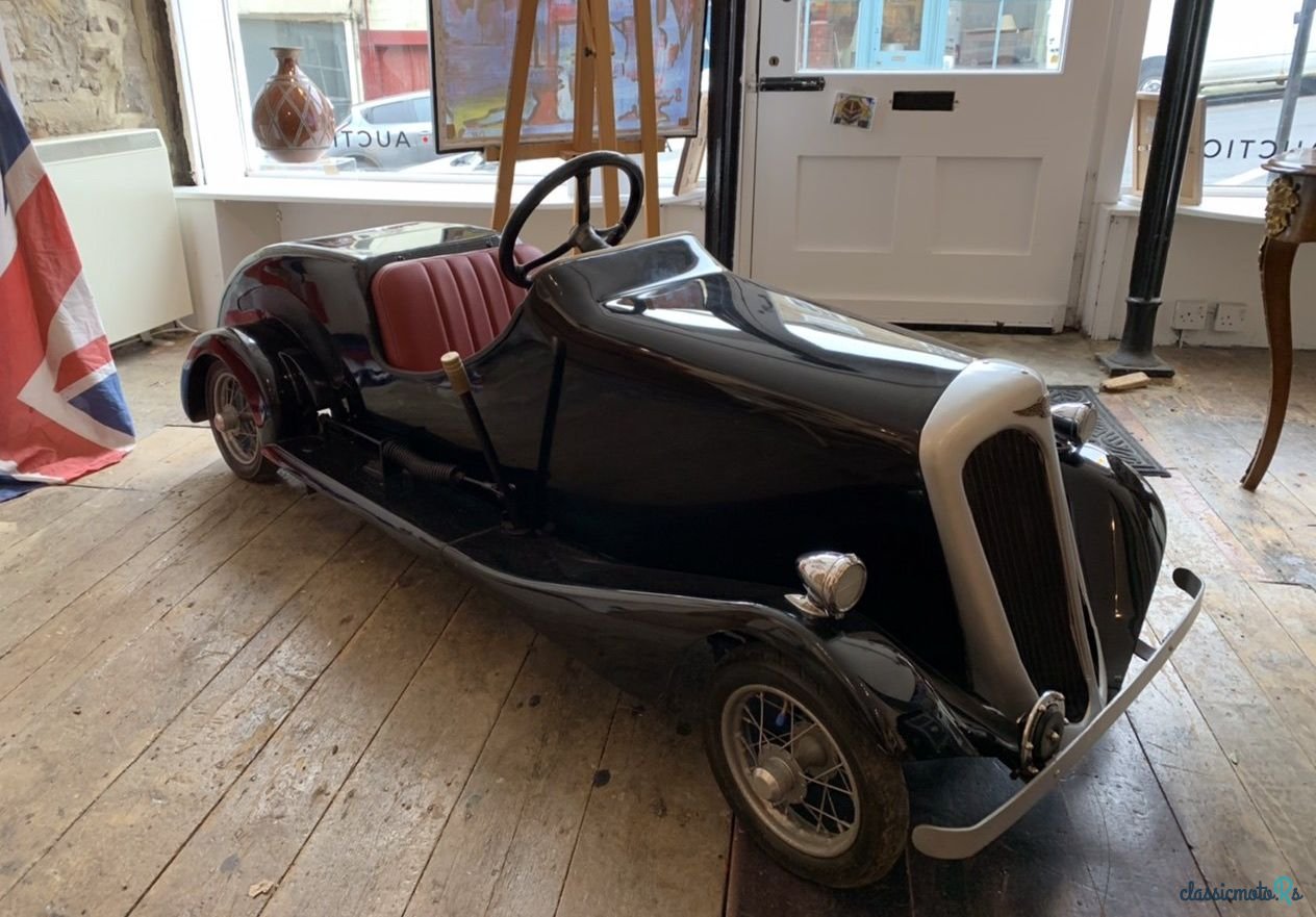 1940' Standard Child’S Car photo #3