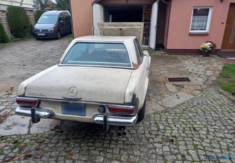 1967' Mercedes-Benz photo #2