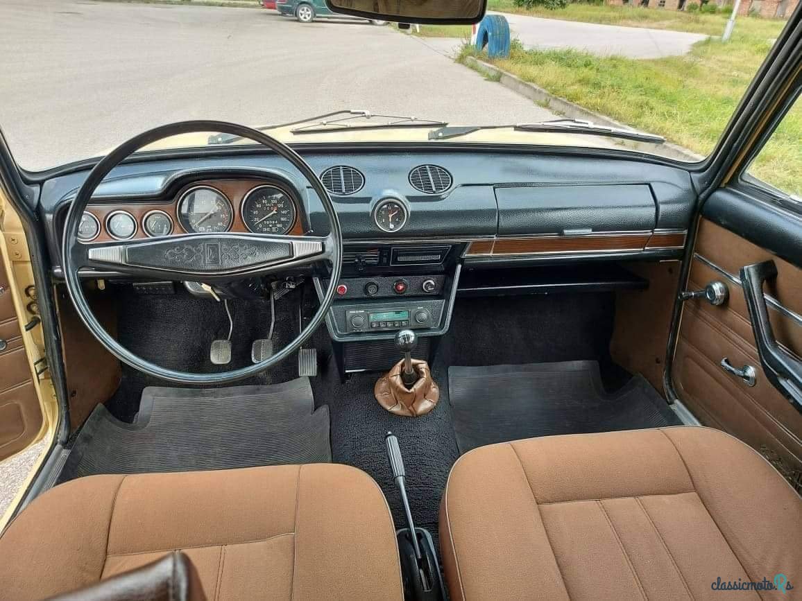 1986' VAZ 2103 2106 photo #4
