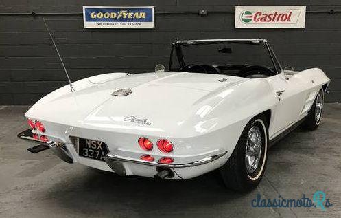 1962' Chevrolet Corvette C2 photo #3