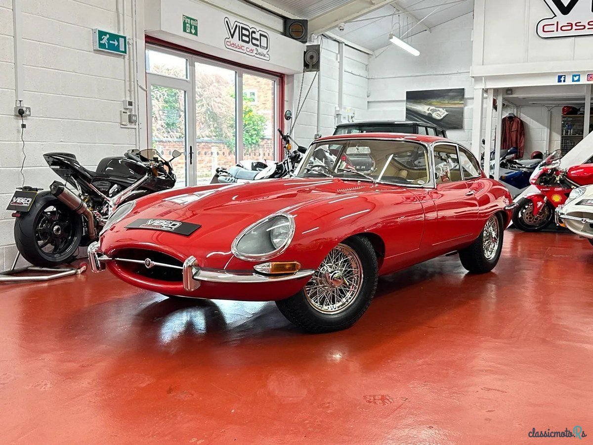 1964' Jaguar E-Type photo #3