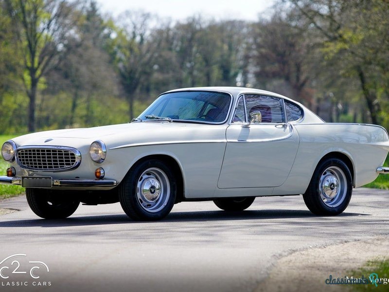 1965' Volvo P1800 photo #1