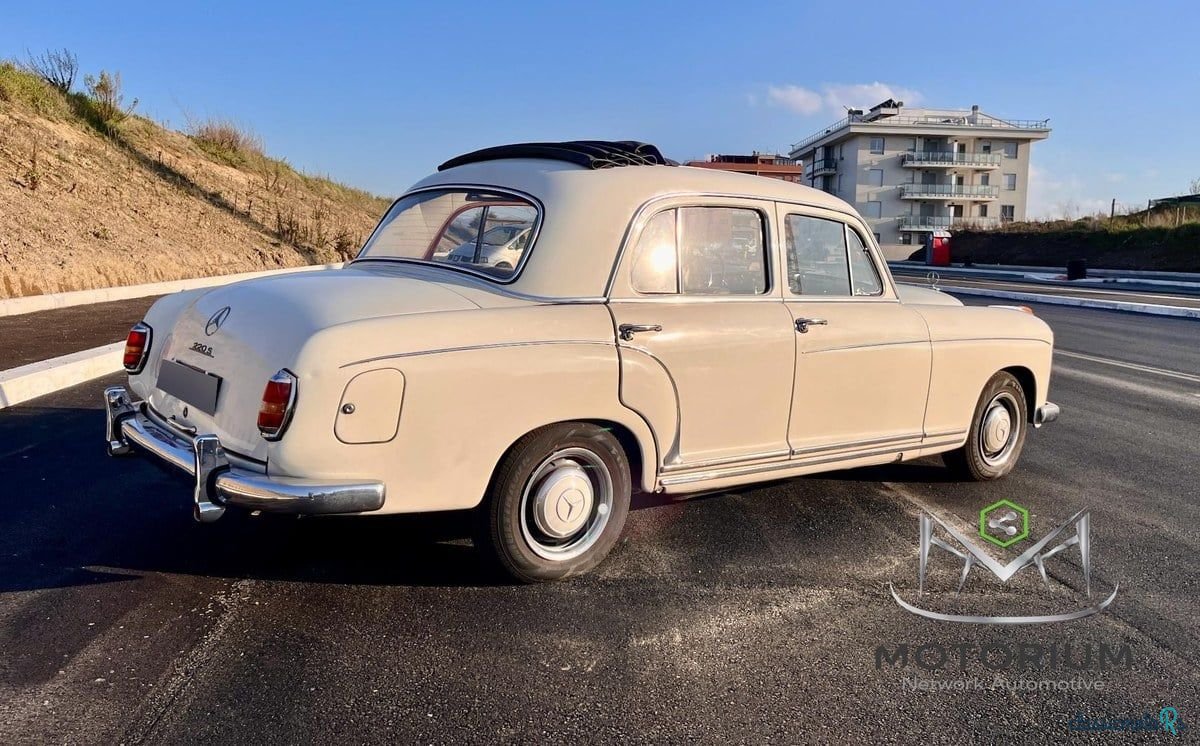 1958' Mercedes-Benz 220 photo #3