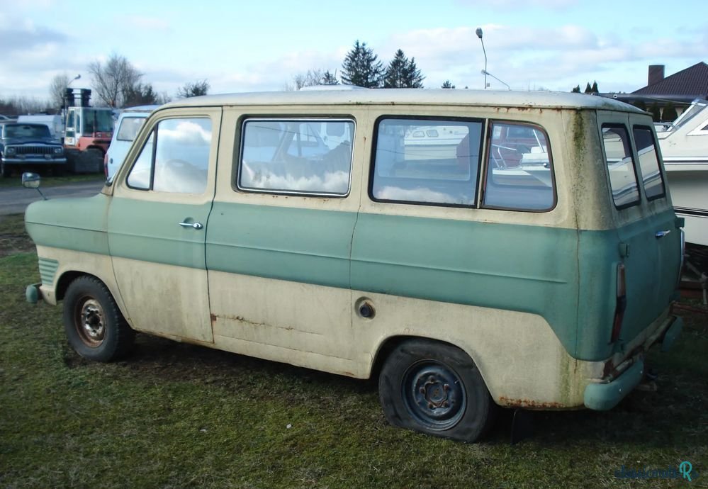 1974' Ford Transit photo #3