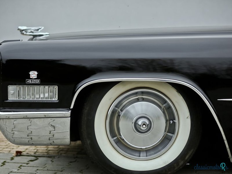 1966' Cadillac Fleetwood photo #3