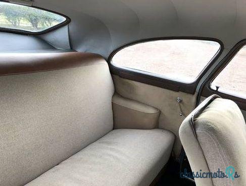 1949' Packard Club Sedan photo #2