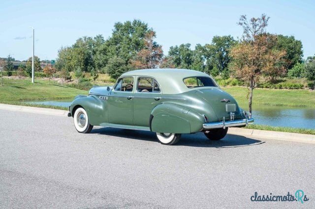 1940' Buick Roadmaster photo #3