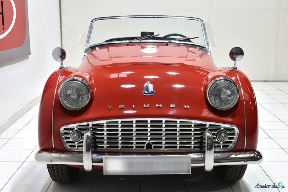 1962' Triumph TR3 photo #6