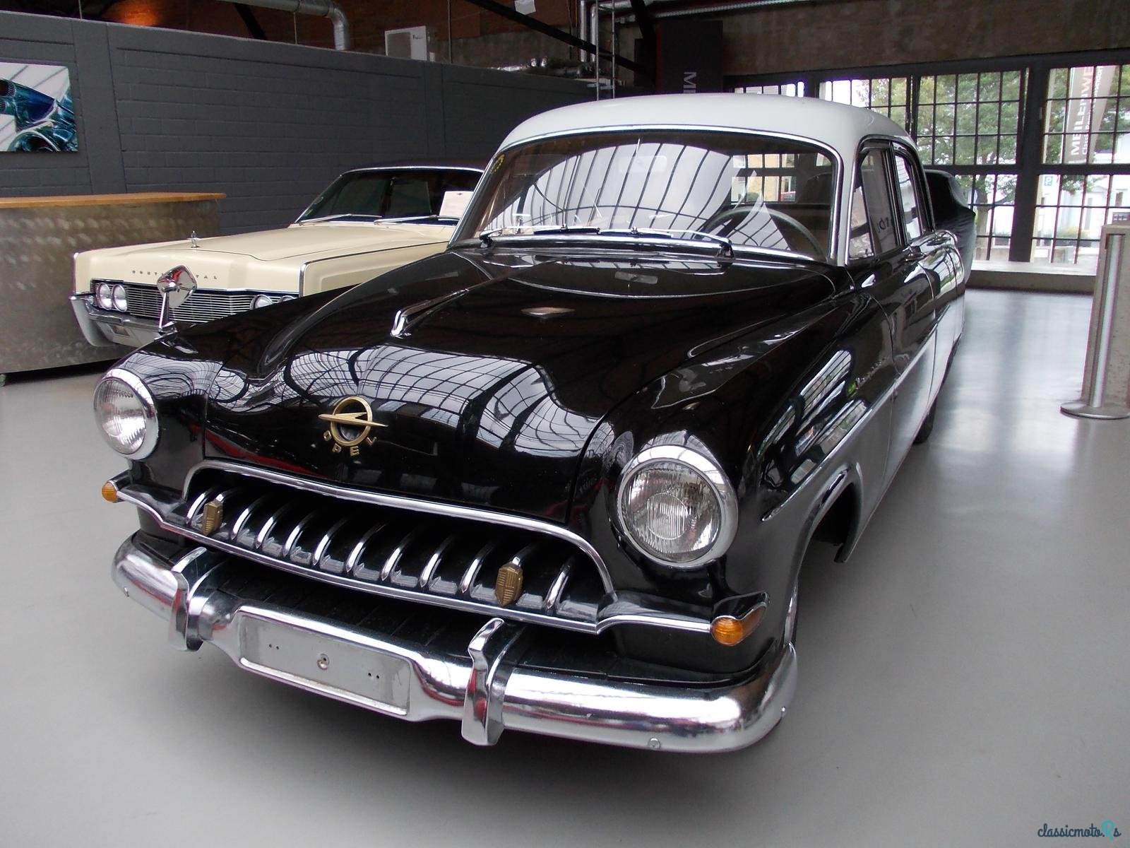 1955' Opel Kapitan photo #2