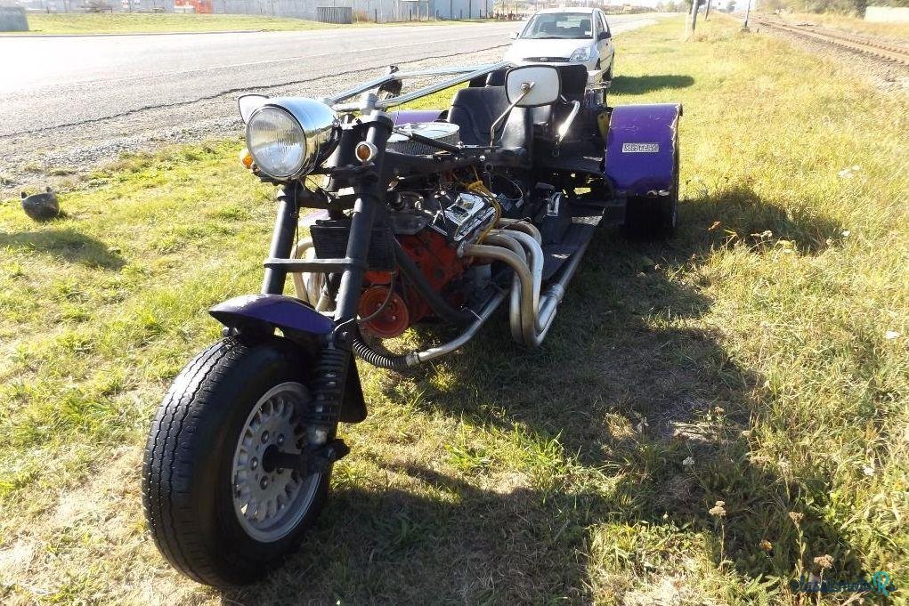 1985' Chevrolet Tourer photo #2