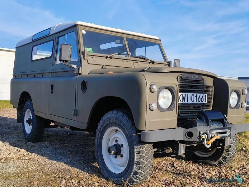 1975' Land Rover photo #6