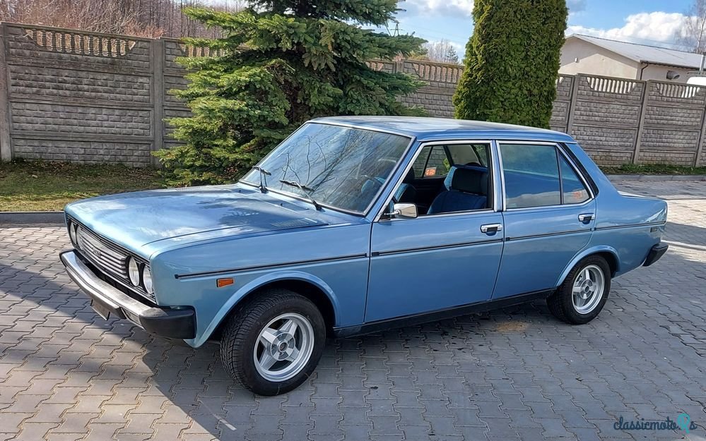 1975' Fiat 131 photo #1