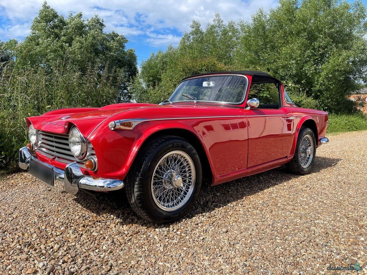 1967' Triumph TR4 photo #3