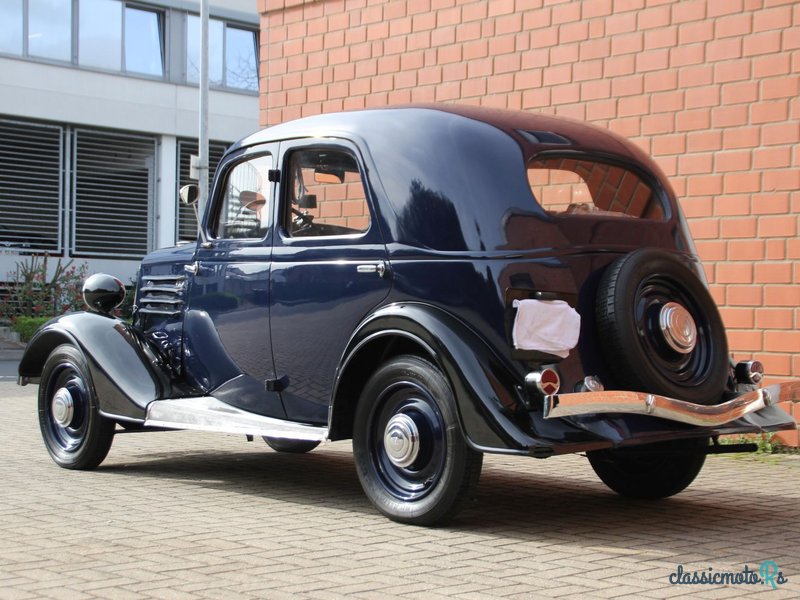 1935' Renault Celtaquatre photo #2