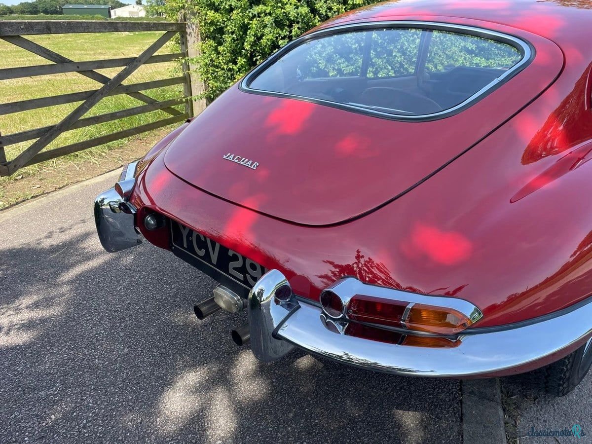 1963' Jaguar E-Type photo #3