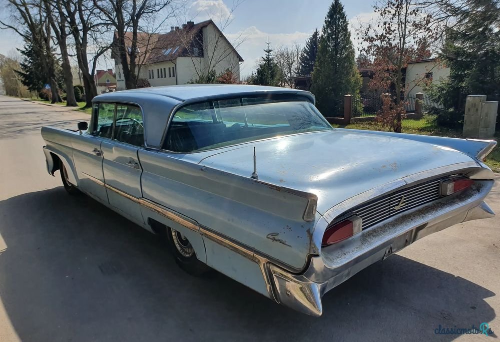 1958' Lincoln Capri photo #5