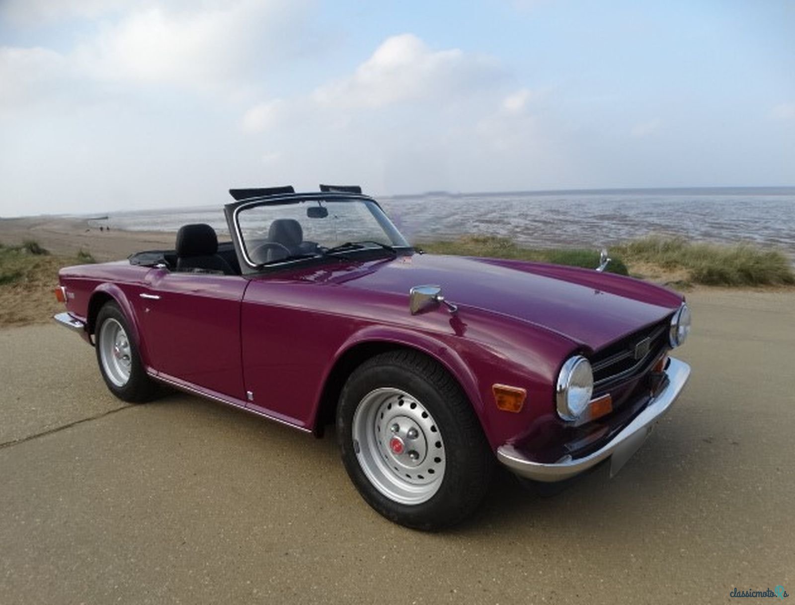 1975' Triumph TR6 photo #1