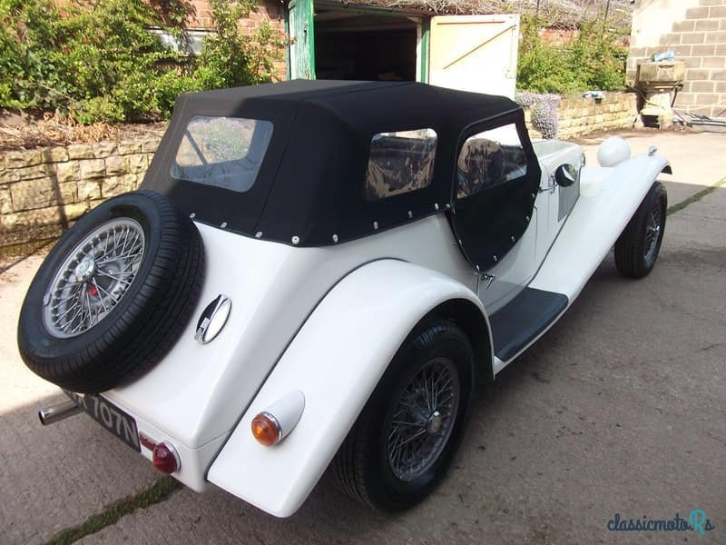 1974' MG TF photo #3