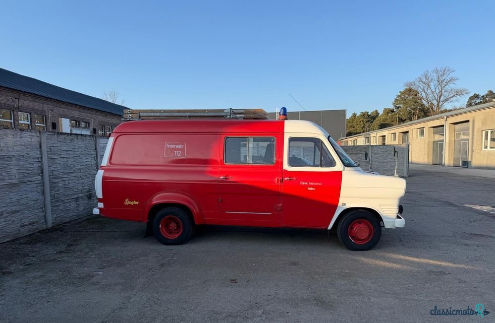 1972' Ford Transit photo #2