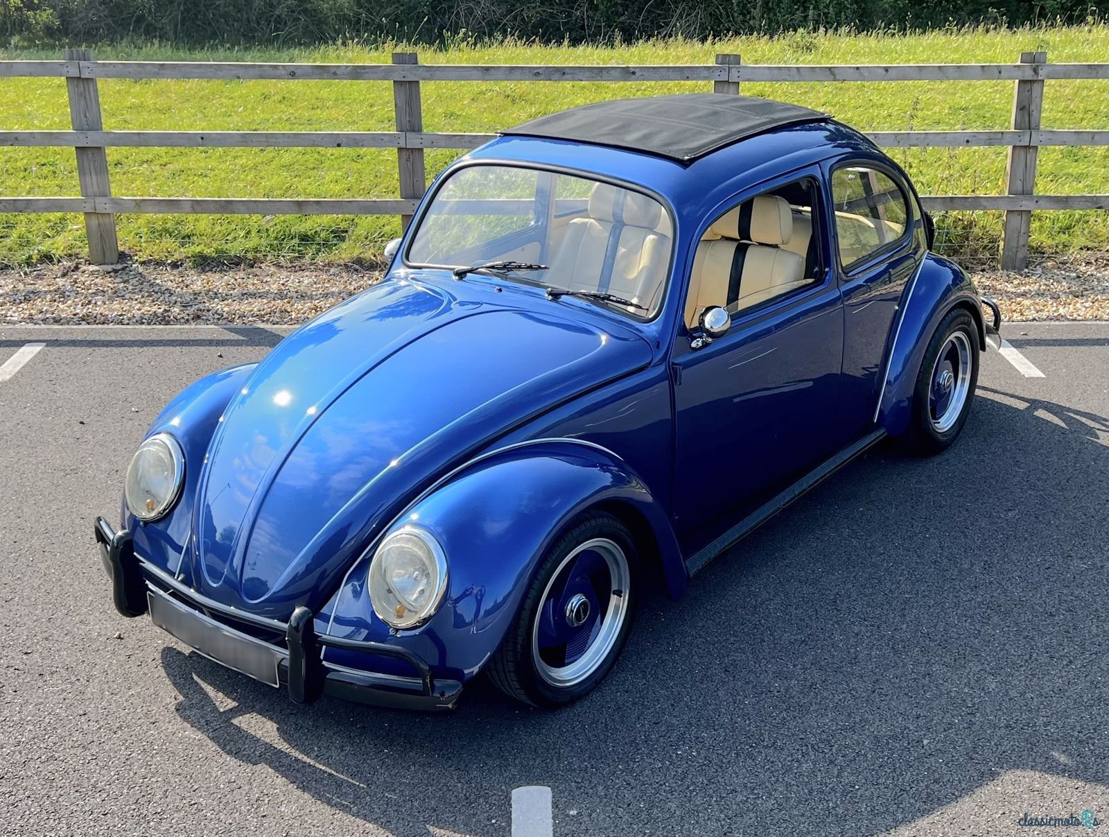 1970' Volkswagen Beetle 1800 photo #1