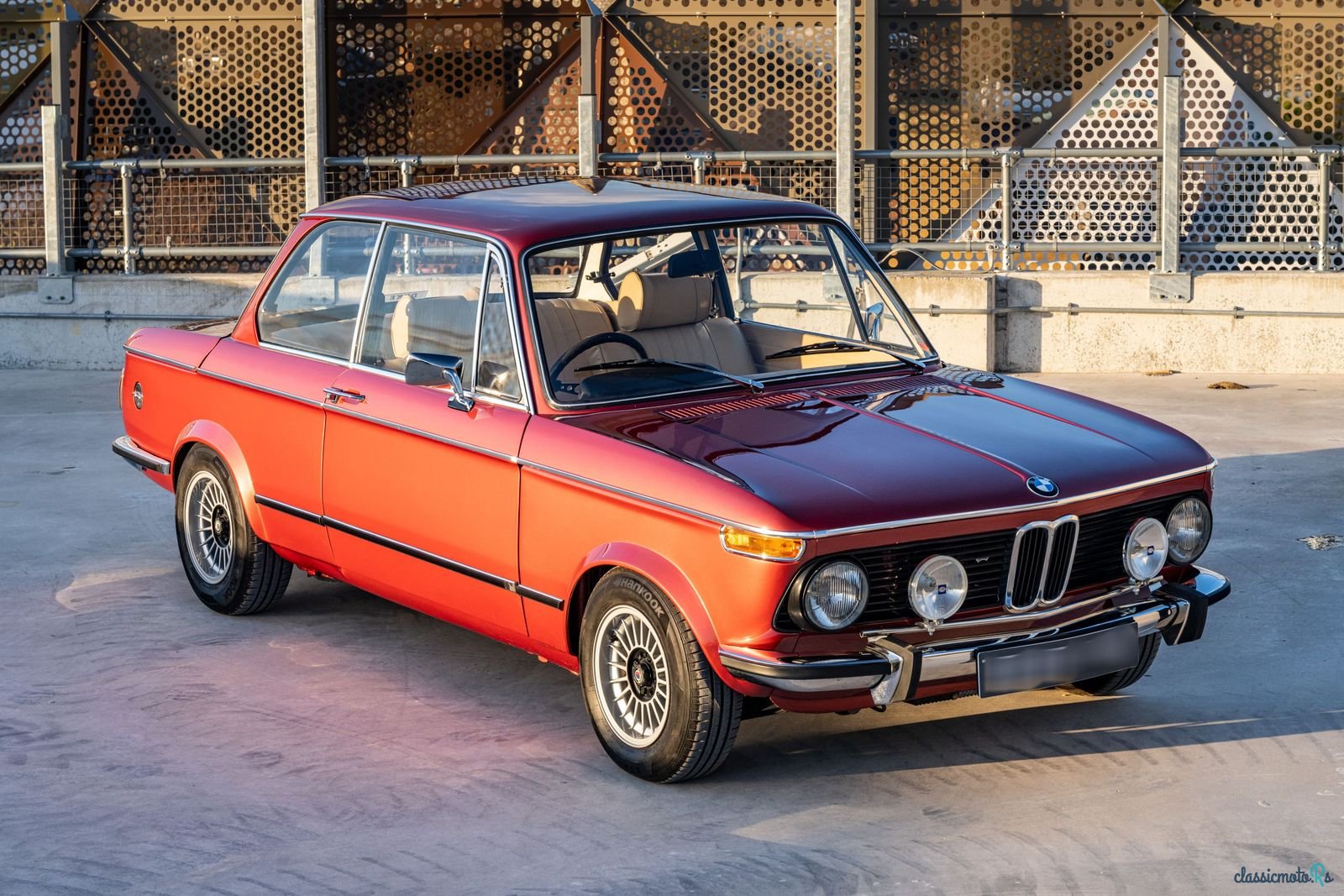 1975' BMW 02 Series 2002 photo #1