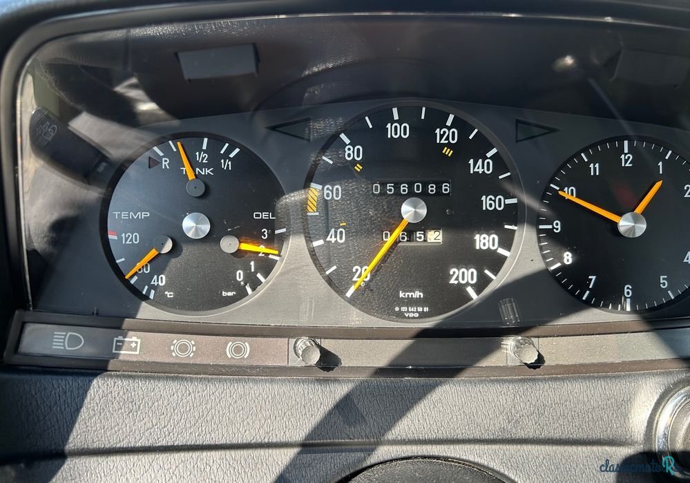 1978' Mercedes-Benz W123 photo #4