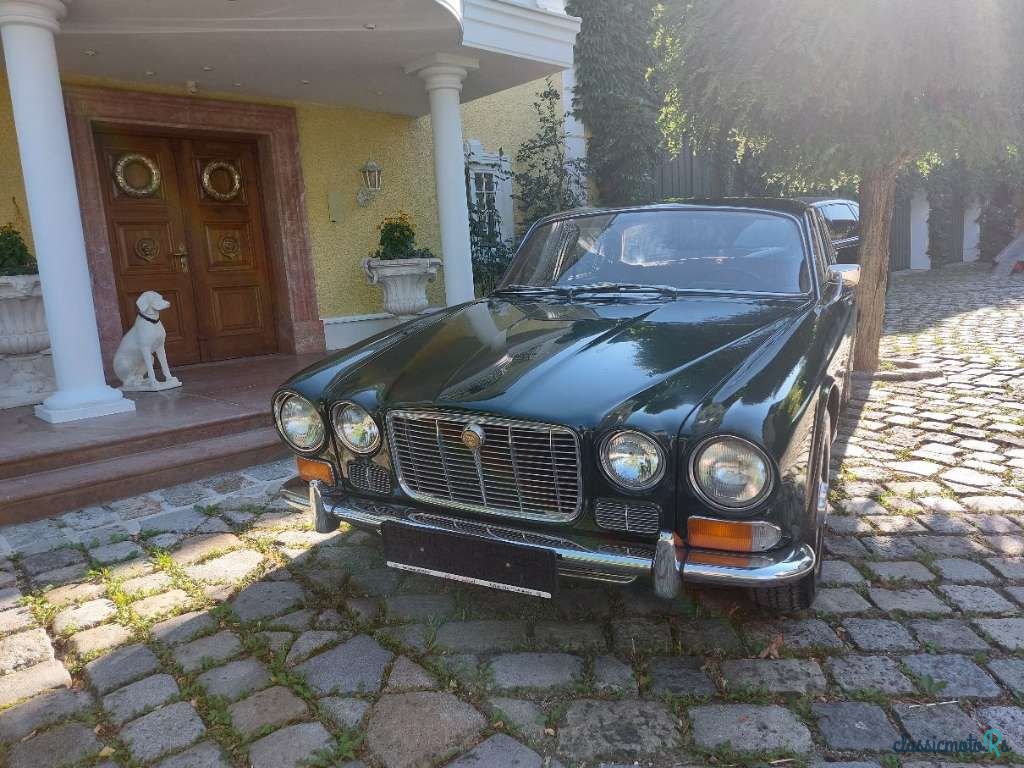 1972' Jaguar XJ photo #5