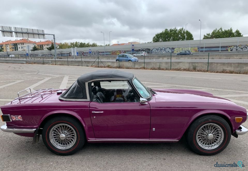 1974' Triumph TR6 photo #3