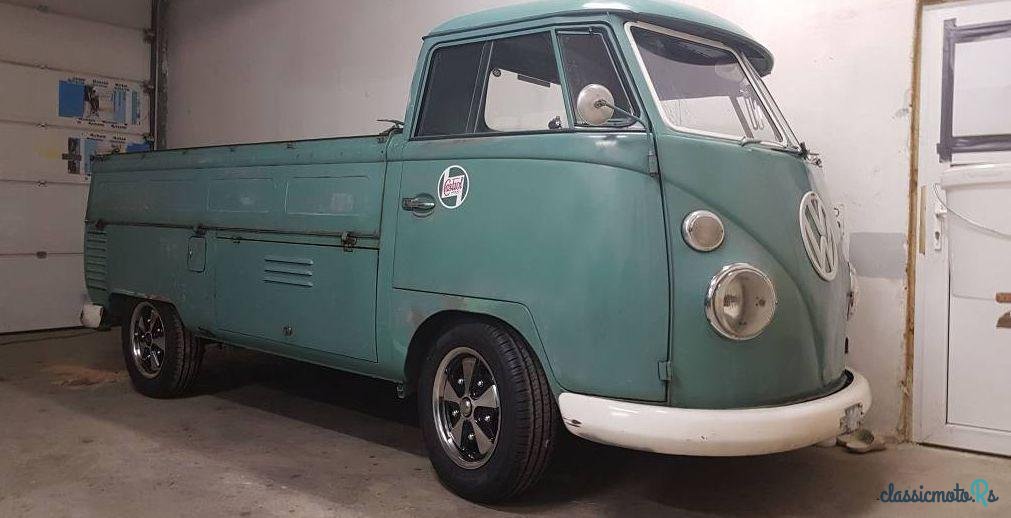 1962' Volkswagen Transporter Caravelle photo #2