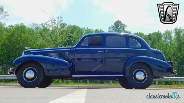 1937' Cadillac photo #4