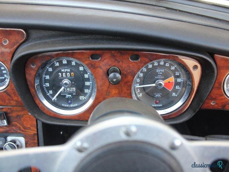 1973' MG MGB photo #6