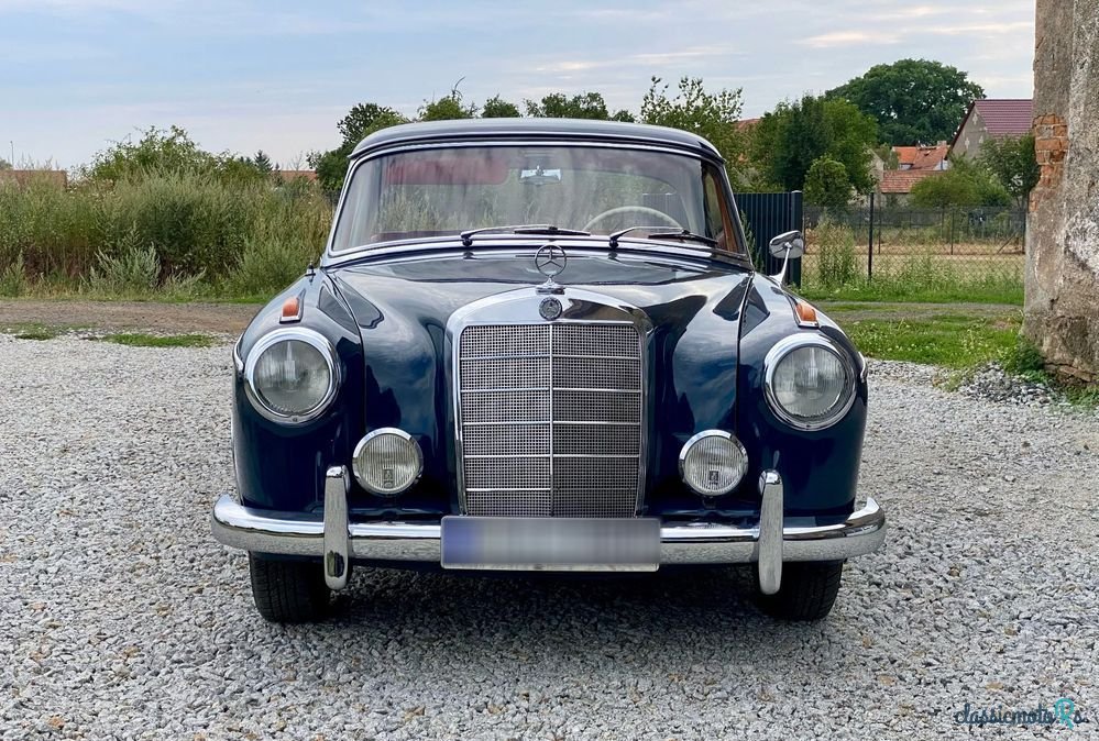 1960' Mercedes-Benz W128 photo #5