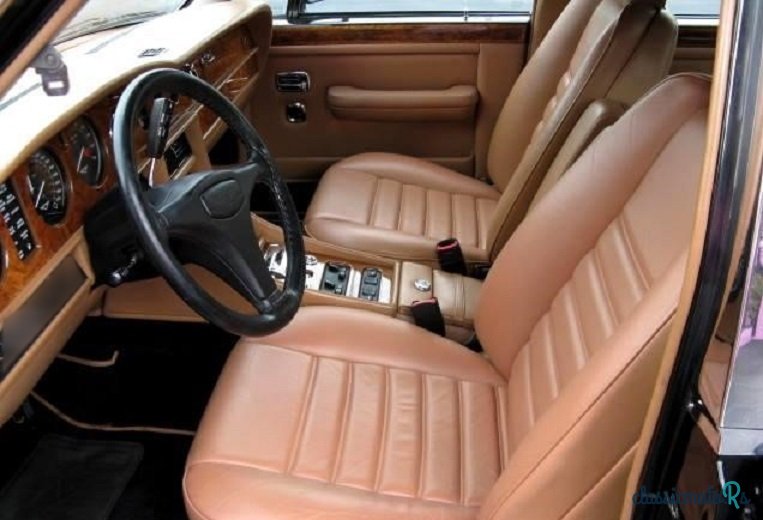 1989' Bentley Turbo R photo #4