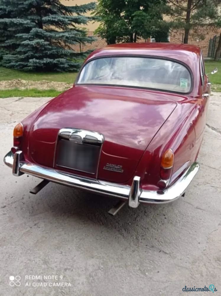 1969' Jaguar Daimler photo #5