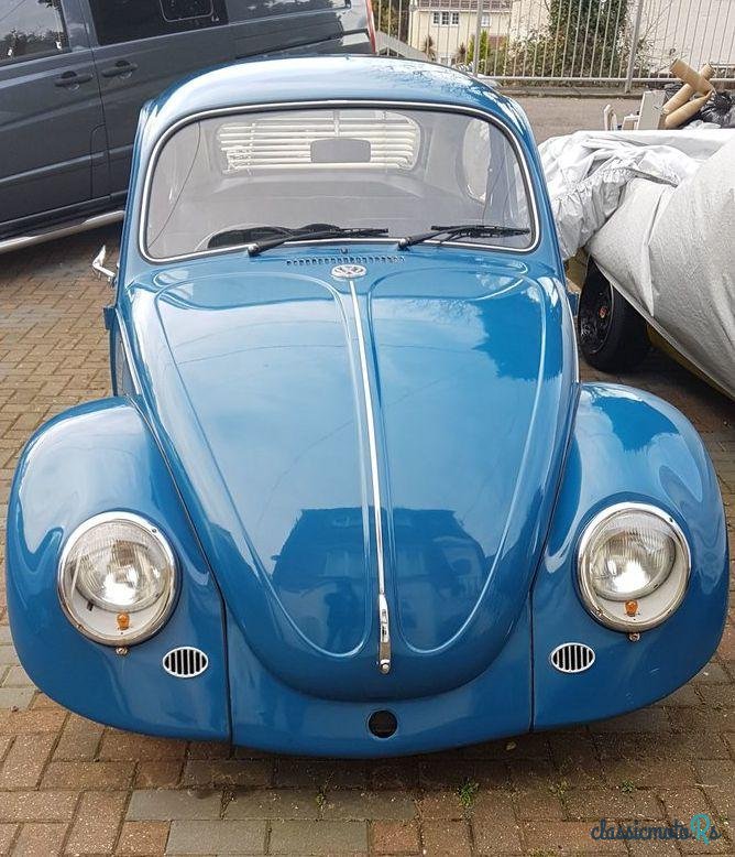 1970' Volkswagen Beetle photo #1